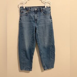 American Eagle Stretch Barrel Jeans Size 4